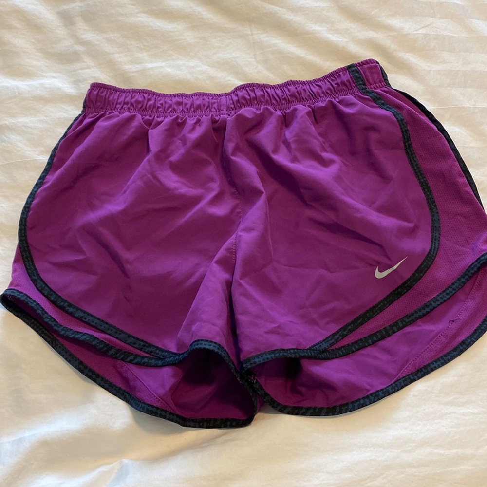 Nike running short